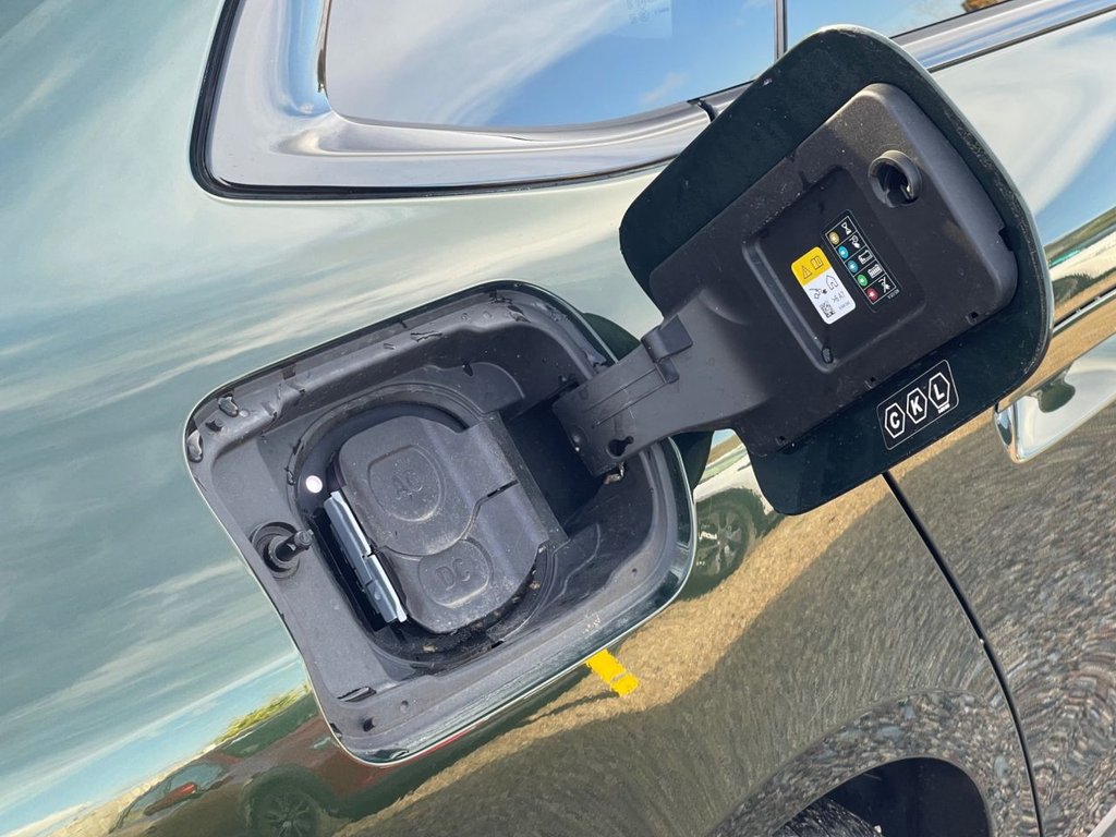 Used BMW i4 2023 for sale - 75739338: Photo 20