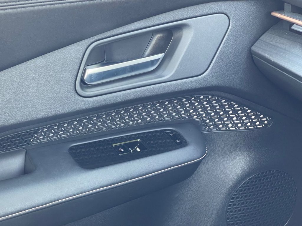 Used Nissan ARIYA 2024 for sale - 77672648: Photo 29