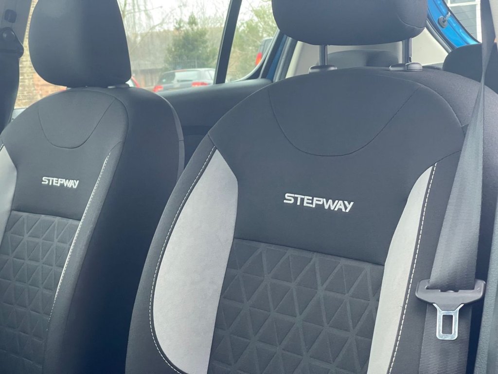 Used Dacia Sandero Stepway 2016 for sale - 77799820: Photo 3