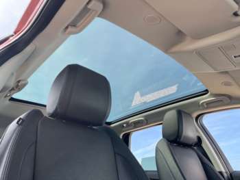 Used Land Rover Discovery Sport 2021 for sale - 75136327: Photo