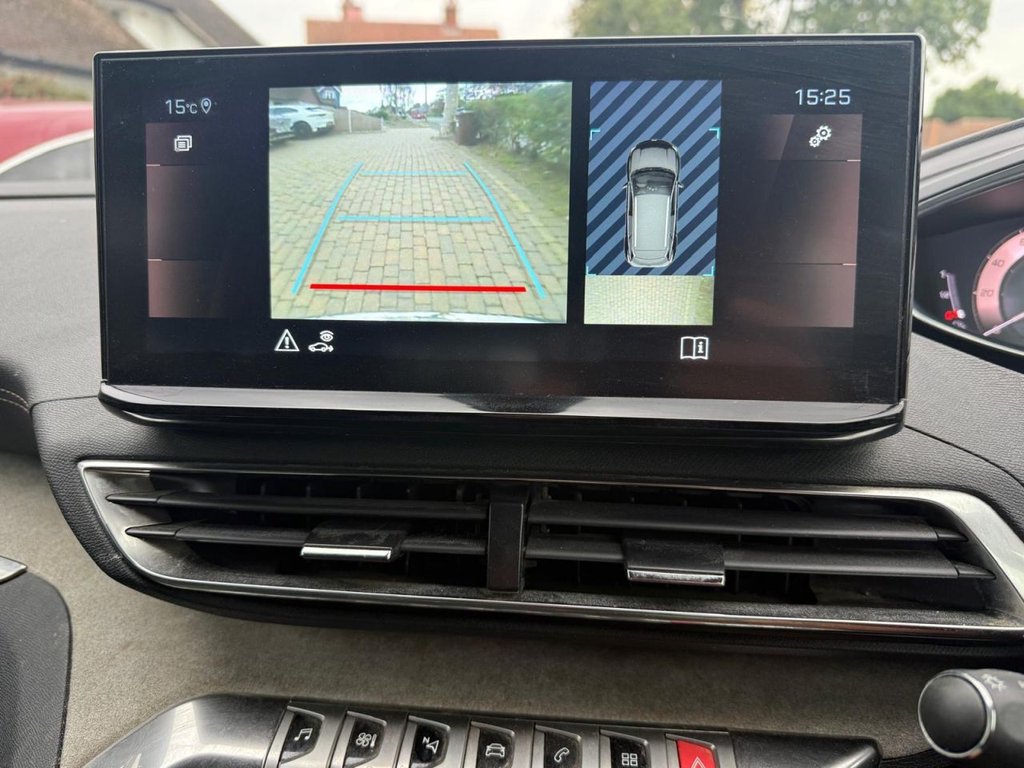 Used Peugeot 3008 2022 for sale - 76173110: Photo 5