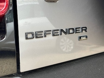 Used Land Rover Defender 2020 for sale - 78538394: Photo