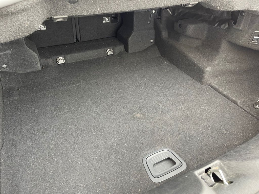 Used Mercedes-Benz E Class 2018 for sale - 76400399: Photo 26