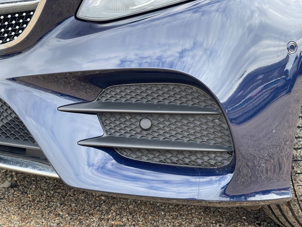 Used Mercedes-Benz E Class 2018 for sale - 76400399: Photo 34