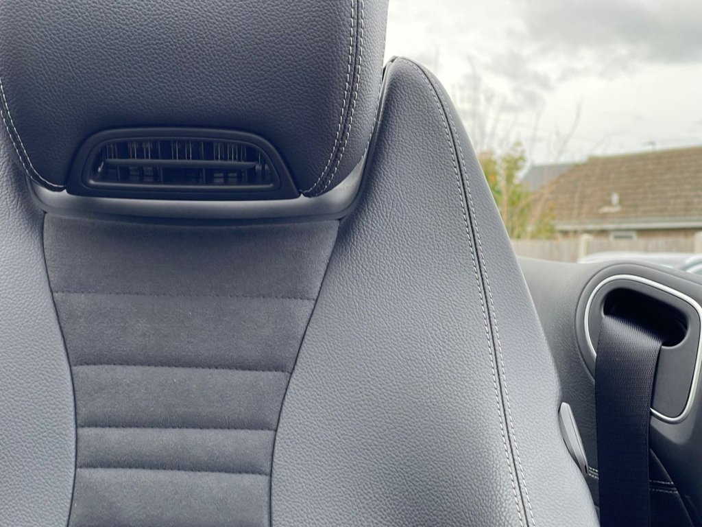 Used Mercedes-Benz E Class 2018 for sale - 76400399: Photo 45