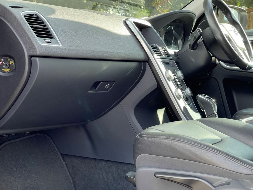 Used Volvo XC60 2016 for sale - 77436839: Photo 10