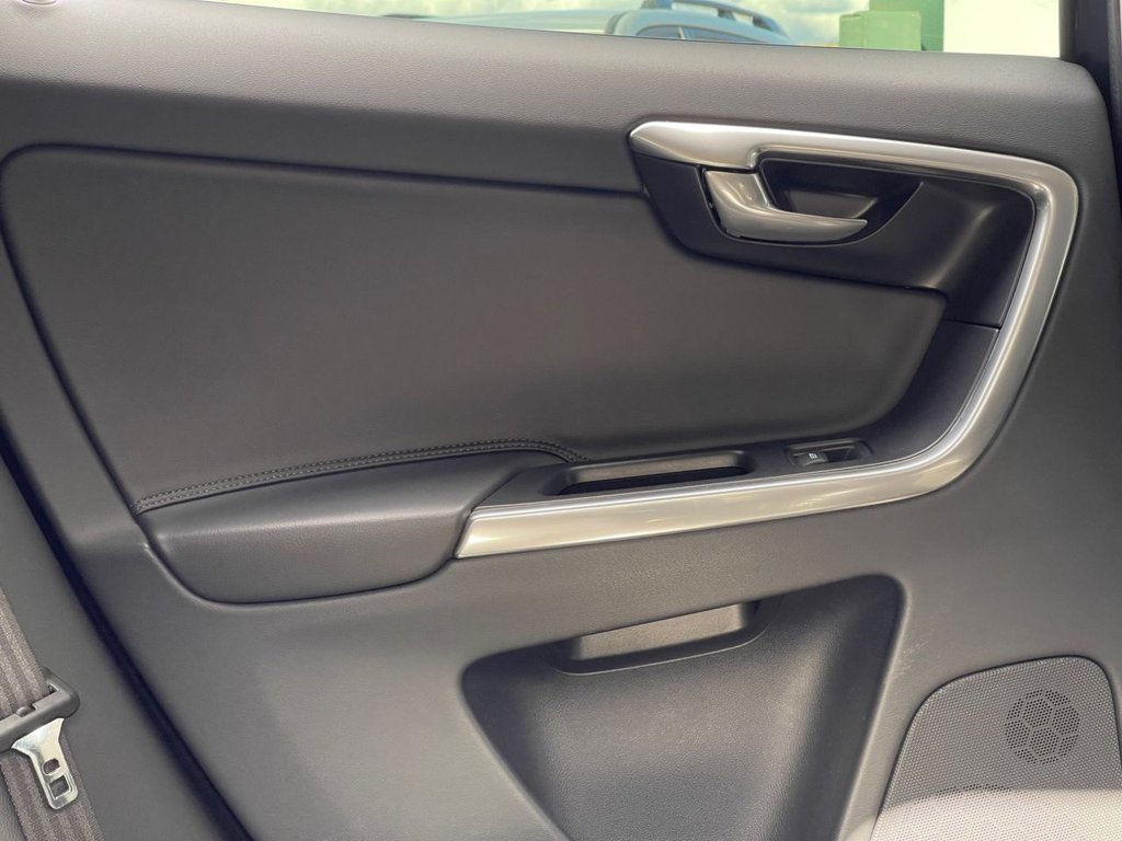 Used Volvo XC60 2016 for sale - 77436839: Photo 21