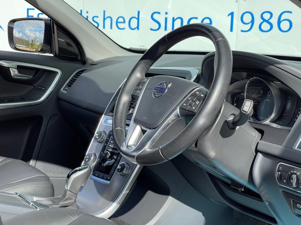 Used Volvo XC60 2016 for sale - 77436839: Photo 37