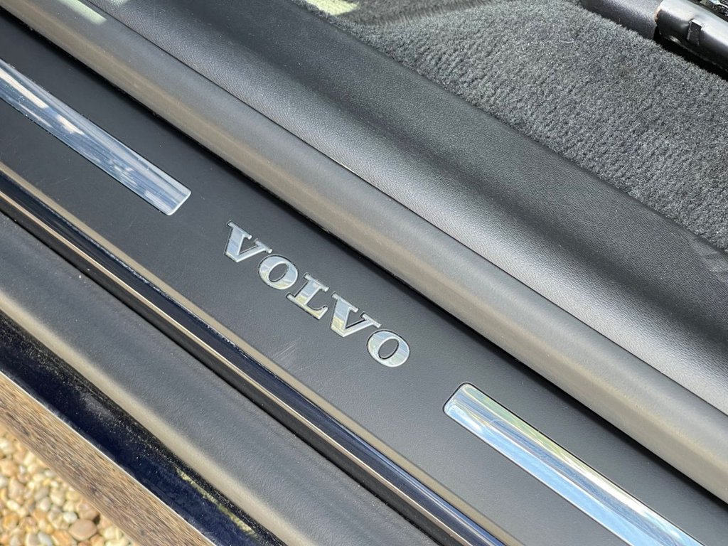 Used Volvo XC60 2016 for sale - 77436839: Photo 9