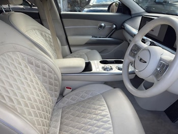 Used Genesis GV60 2022 for sale - 76228973: Photo 3