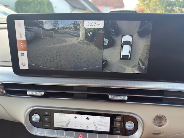 Used Genesis GV60 2022 for sale - 76228973: Photo 4