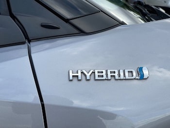 Used Toyota C-HR 2017 for sale - 75136324: Photo