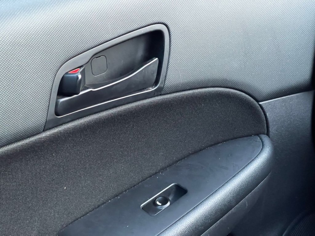 Used Hyundai i30 2010 for sale - 77904721: Photo 19