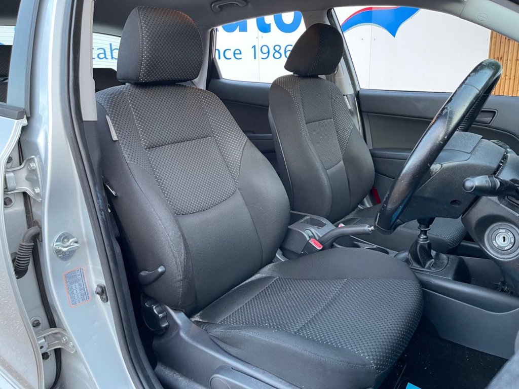 Used Hyundai i30 2010 for sale - 77904721: Photo 3