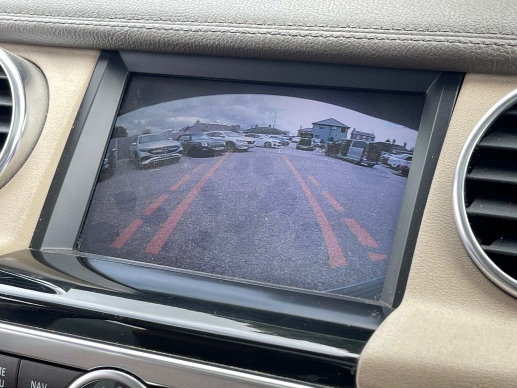 Used Land Rover Discovery 4 2012 for sale - 76973197: Photo 2