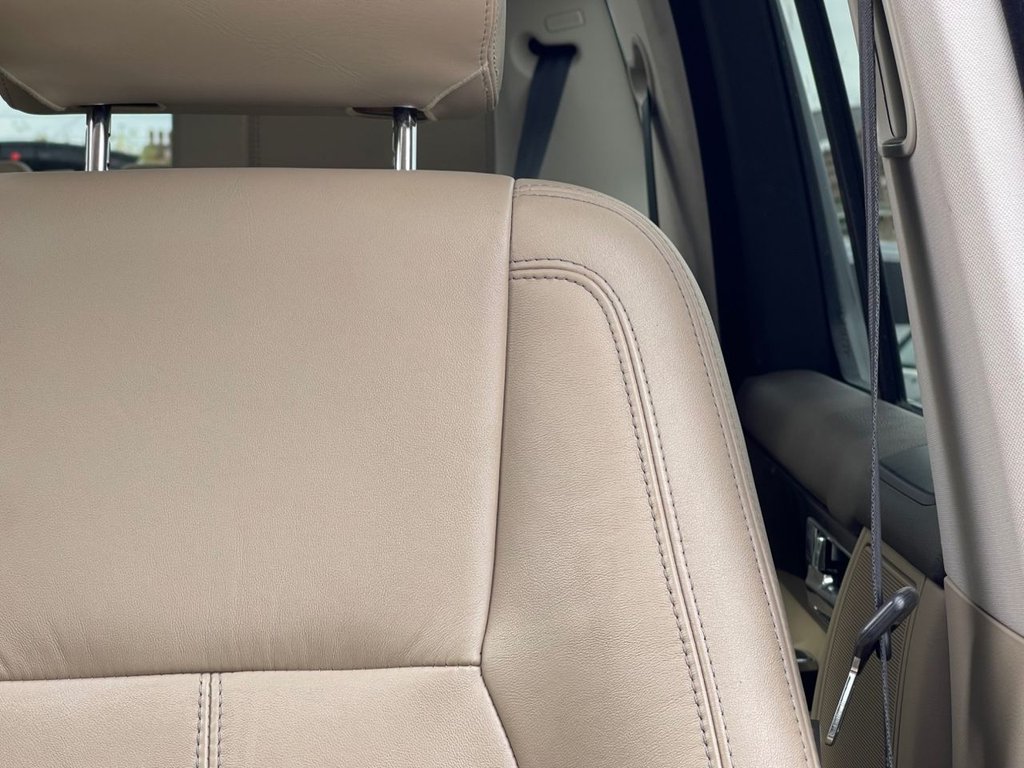 Used Land Rover Discovery 4 2012 for sale - 76973197: Photo 41