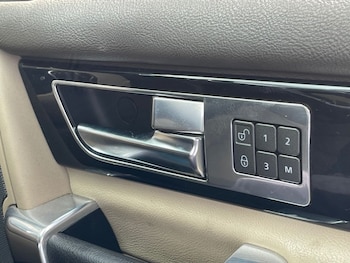 Used Land Rover Discovery 4 2012 for sale - 76973197: Photo