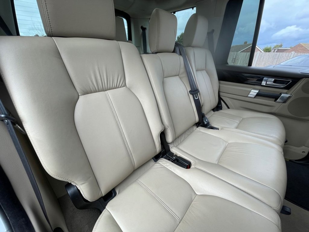 Used Land Rover Discovery 4 2012 for sale - 76973197: Photo 5