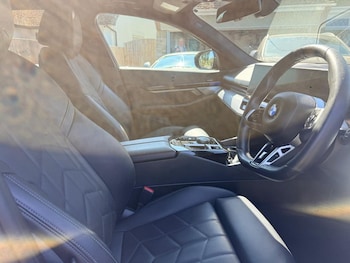 Used BMW 5 Series 2023 for sale - 79517773: Photo