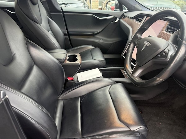 Used Tesla Model S 2019 for sale - 76228976: Photo 3