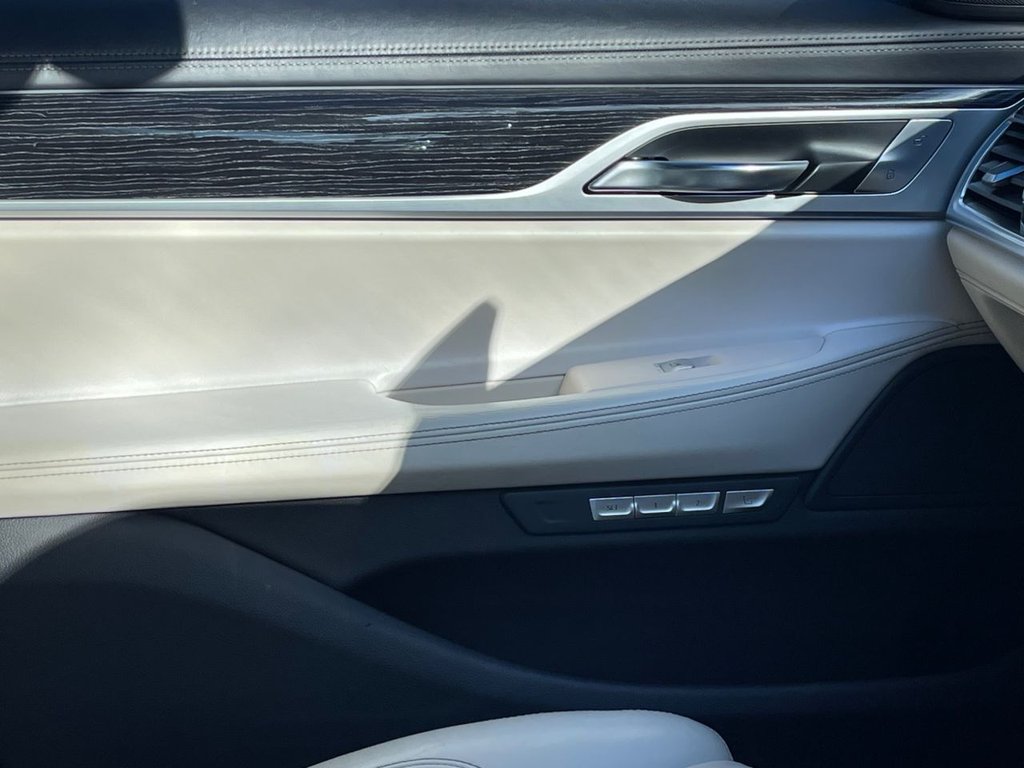 Used BMW 7 Series 2016 for sale - 77139341: Photo 42