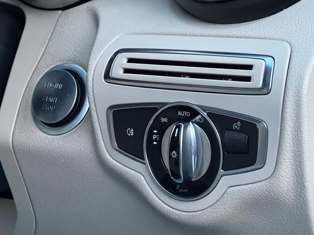 Used Mercedes-Benz C Class 2015 for sale - 77627414: Photo 11