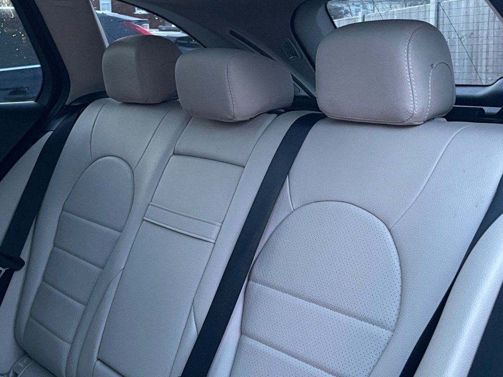 Used Mercedes-Benz C Class 2015 for sale - 77627414: Photo 23