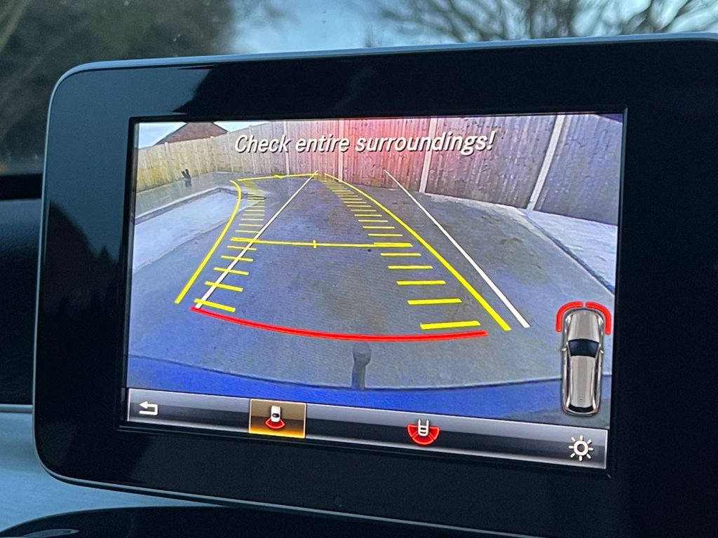 Used Mercedes-Benz C Class 2015 for sale - 77627414: Photo 4