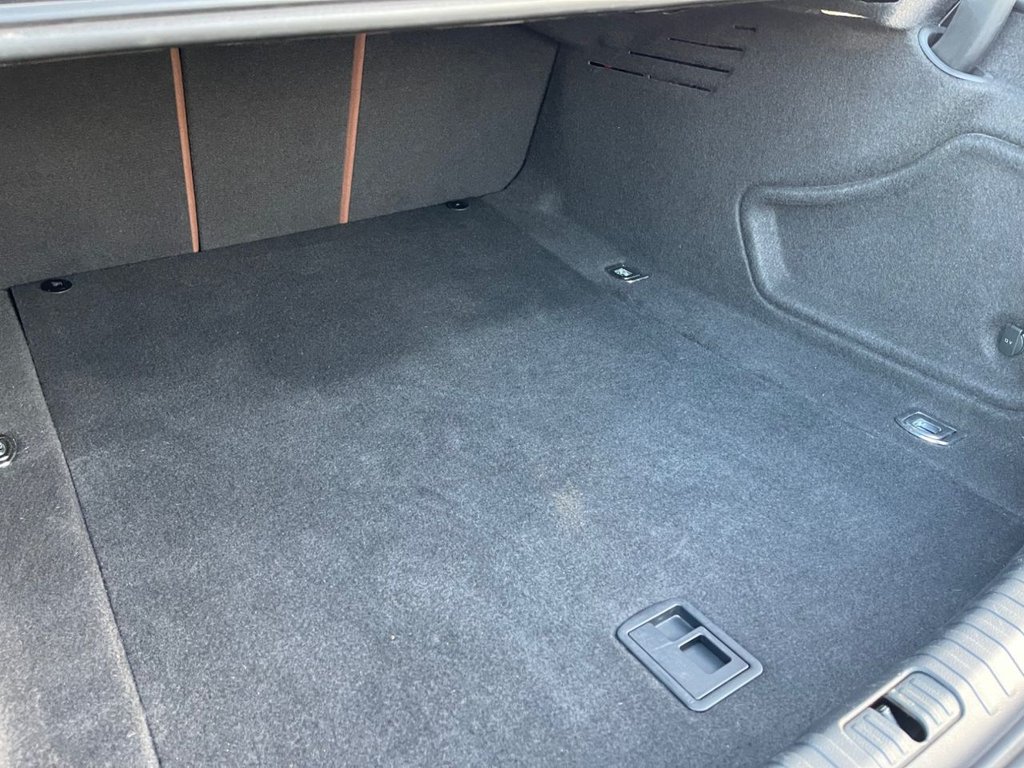 Used Audi A6 Saloon 2021 for sale - 76582438: Photo 17