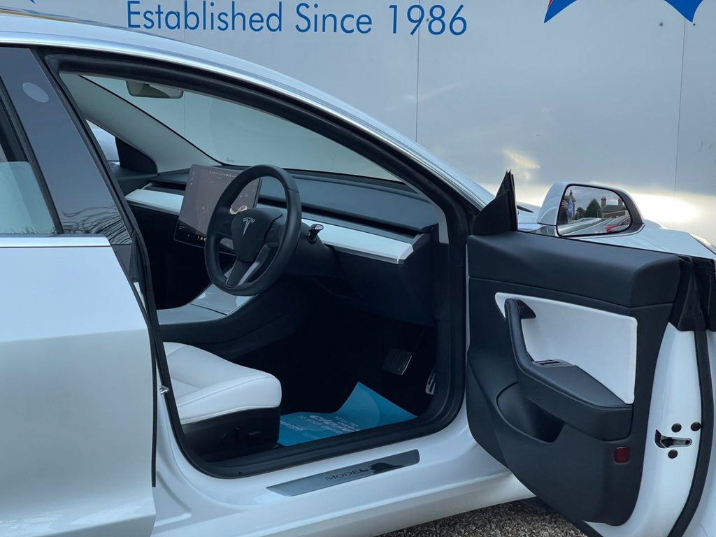 Used Tesla Model 3 2020 for sale - 76698485: Photo 12