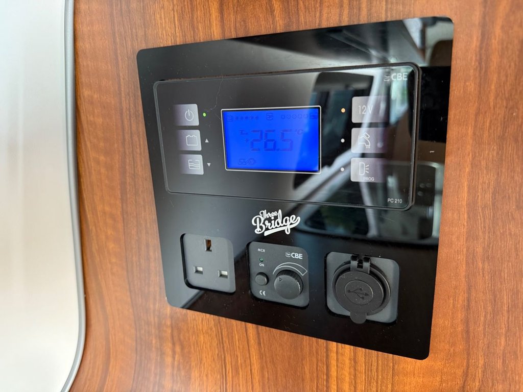 Used Volkswagen Transporter 2021 for sale - 77919673: Photo 19