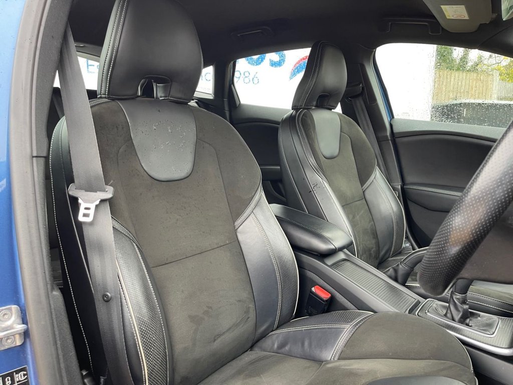 Used Volvo V40 2017 for sale - 76665683: Photo 8