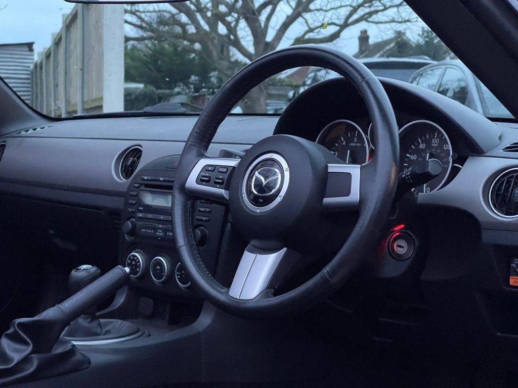 Used Mazda MX-5 2010 for sale - 76768220: Photo 10