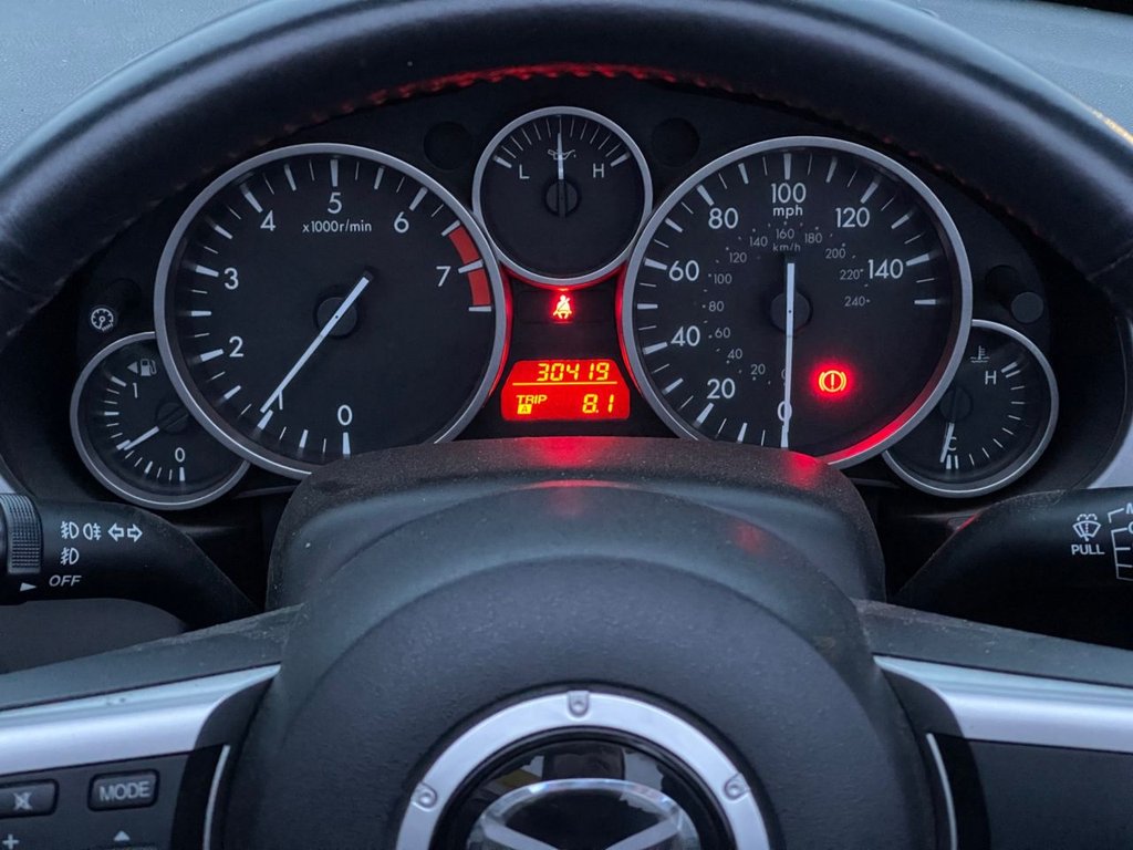 Used Mazda MX-5 2010 for sale - 76768220: Photo 2