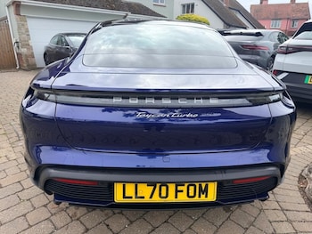 Used Porsche Taycan 2020 for sale - 78702058: Photo