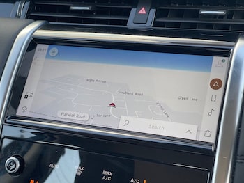 Used Land Rover Discovery Sport 2021 for sale - 78959893: Photo
