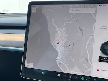 Used Tesla Model 3 2022 for sale - 75136029: Photo