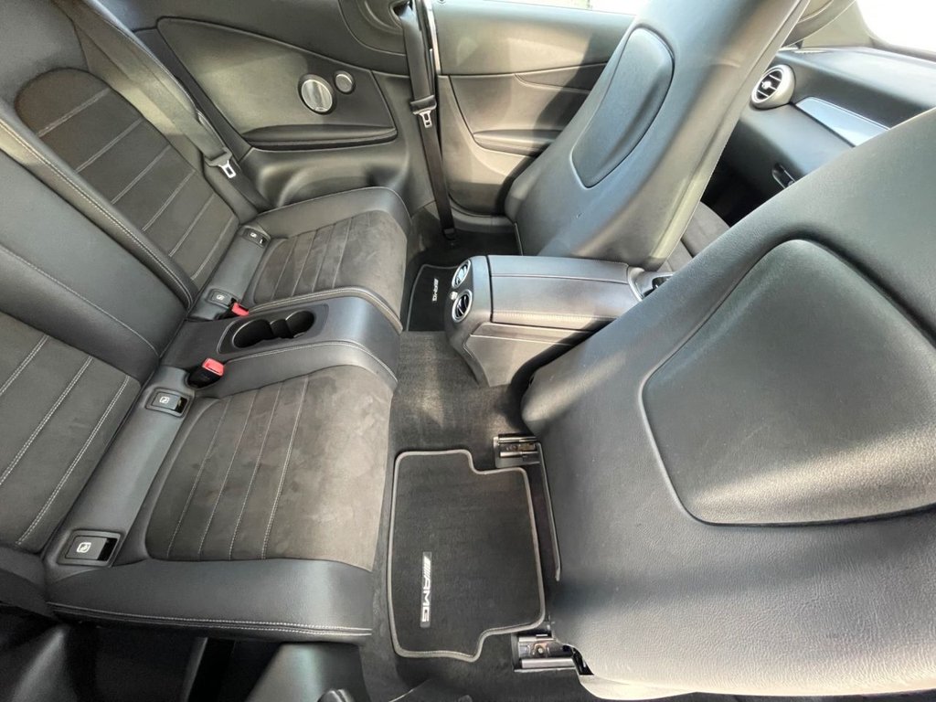 Used Mercedes-Benz C Class 2020 for sale - 77140210: Photo 33