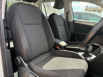 Used Volkswagen Tiguan 2017 for sale - 79338903: Photo