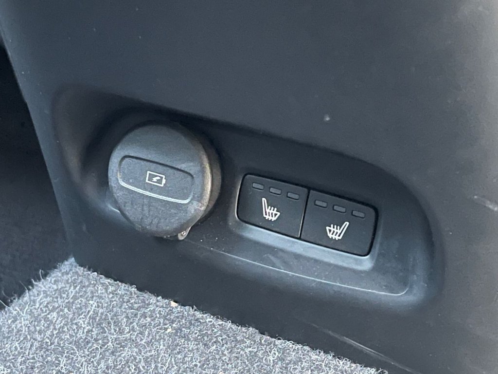 Used Volvo XC40 2021 for sale - 75533841: Photo 13