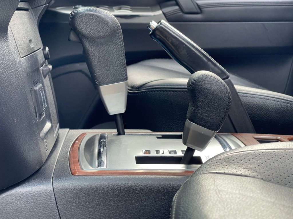 Used Mitsubishi Shogun 2012 for sale - 77328322: Photo 25