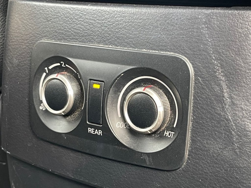 Used Mitsubishi Shogun 2012 for sale - 77328322: Photo 27