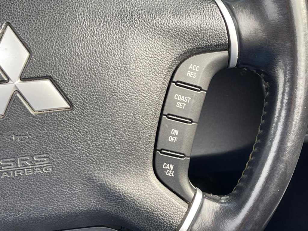 Used Mitsubishi Shogun 2012 for sale - 77328322: Photo 29