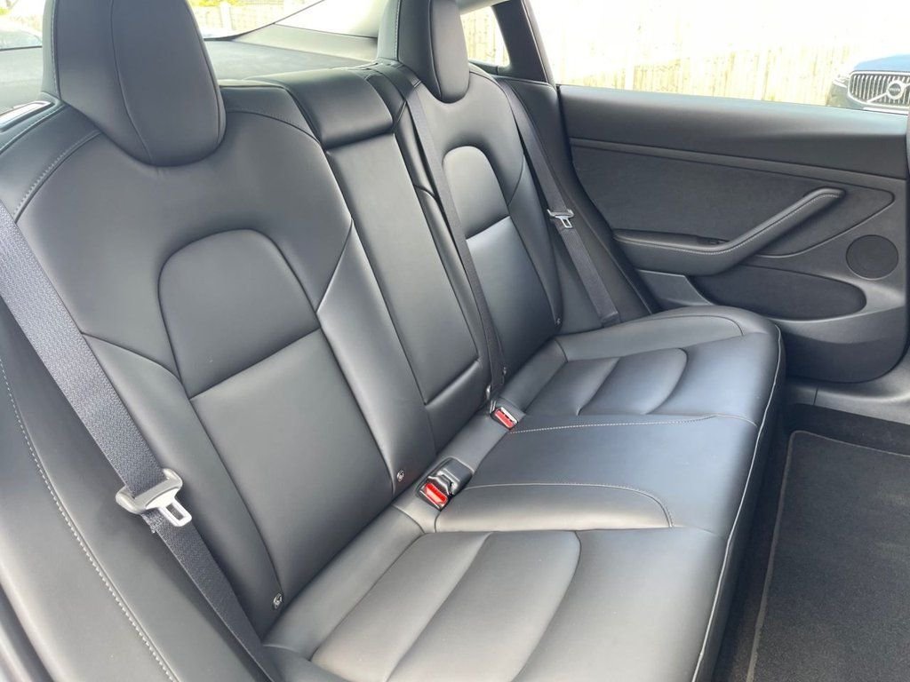 Used Tesla Model 3 2021 for sale - 76420070: Photo 6