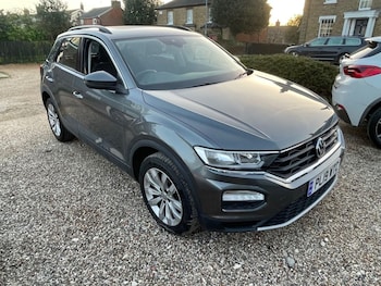 2019 (19) - 1.6 TDI SE 5dr