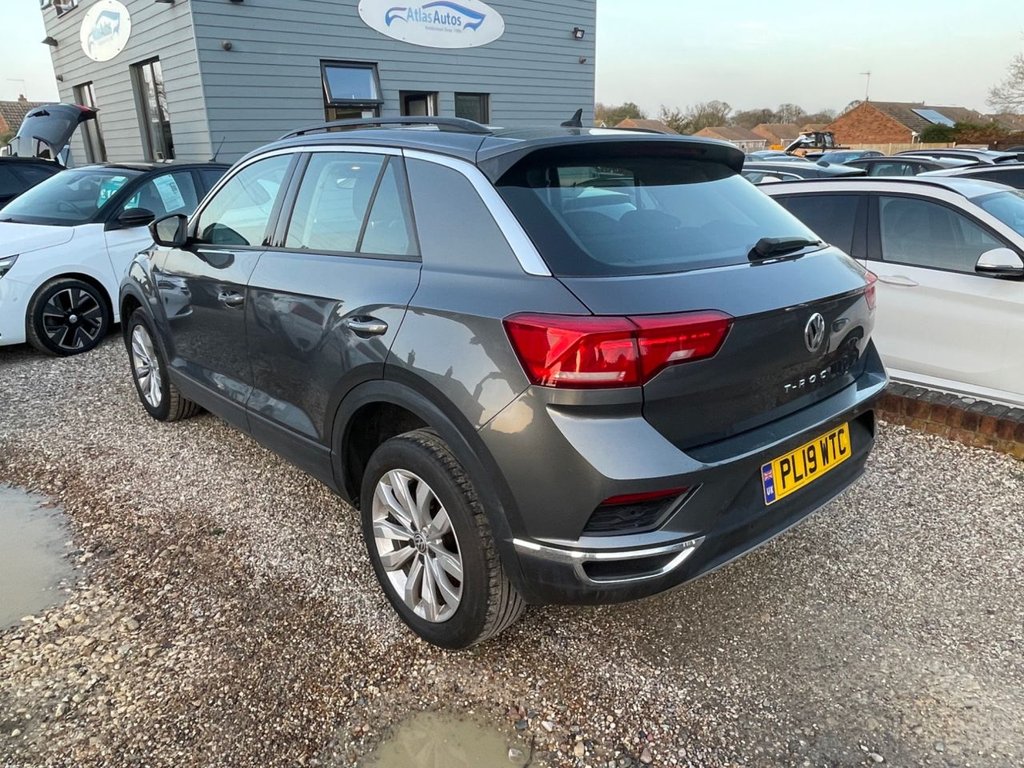 Used Volkswagen T-Roc 2019 for sale - 77673460: Photo 5