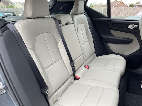 Used Volvo XC40 2019 for sale - 75676104: Photo 37