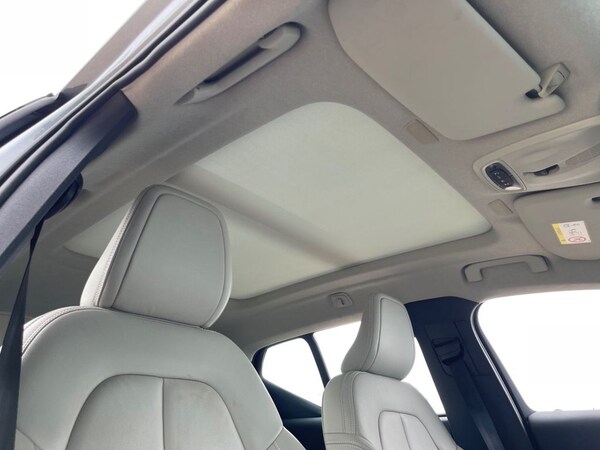 Used Volvo XC40 2019 for sale - 75676104: Photo 45
