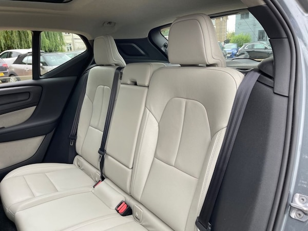 Used Volvo XC40 2019 for sale - 75676104: Photo 9
