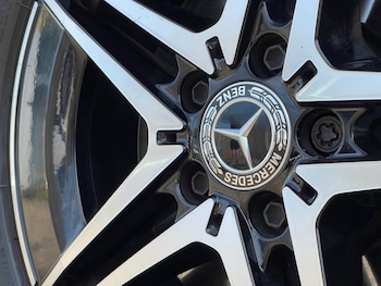 Used Mercedes-Benz EQB 2022 for sale - 75136288: Photo